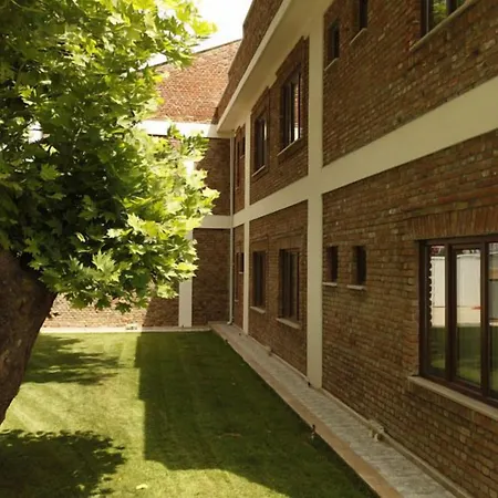 Milestone1915 Hotel *