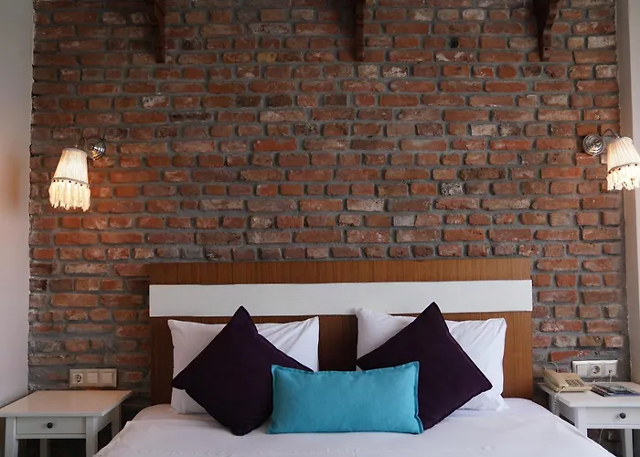 מלון Milestone1915